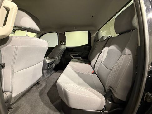 Used 2023 Toyota Tundra SR5 w/ SR5 Convenience Package AWD/4WD image 17