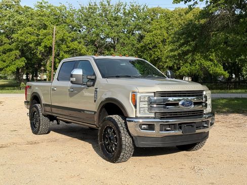 Used 2017 Ford F250 King Ranch w/ King Ranch Ultimate Package image 1