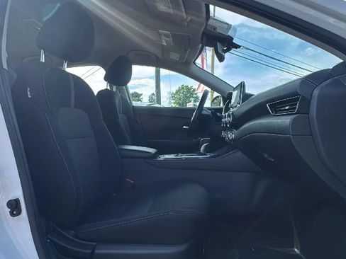 Used 2024 Nissan Sentra SV w/ All-Weather Package FWD image 24