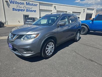 Used 2016 Nissan Rogue S w/ Appearance Package