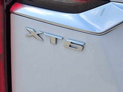 Certified 2024 Cadillac XT6 Premium Luxury w/ LPO, Floor Liner Package AWD/4WD image 29
