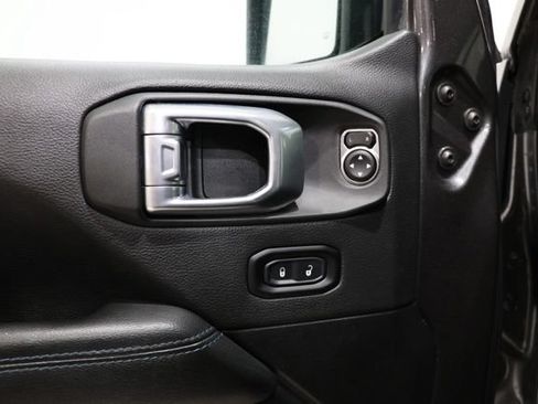 Used 2022 Jeep Wrangler Unlimited Rubicon 4xe w/ Steel Bumper Group AWD/4WD image 22