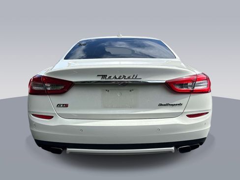 Used 2014 Maserati Quattroporte GTS RWD image 4