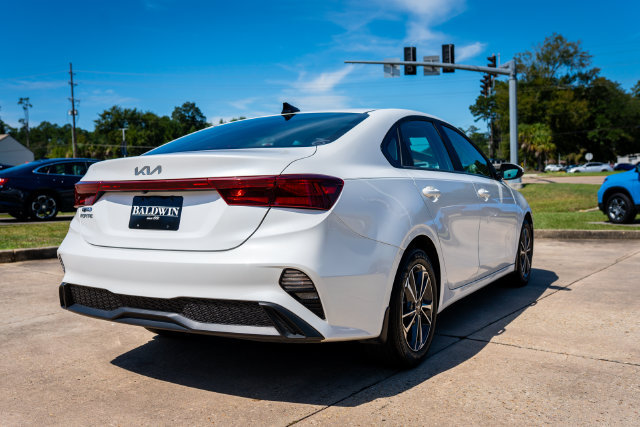 Used 2024 Kia Forte LXS FWD image 18