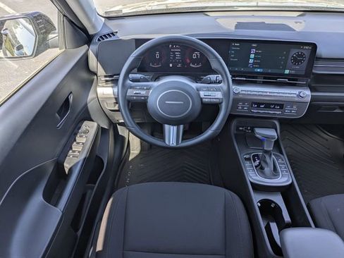 Used 2026 Hyundai Kona SEL Sport AWD/4WD image 16