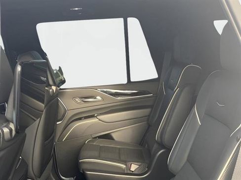 Used 2021 Cadillac Escalade Sport w/ Driver Assist Tech Package image 10