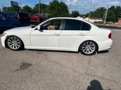 Used 2011 BMW 328i Sedan RWD image 8