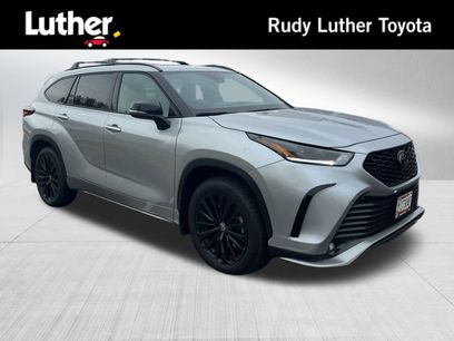 Certified 2025 Toyota Highlander XSE