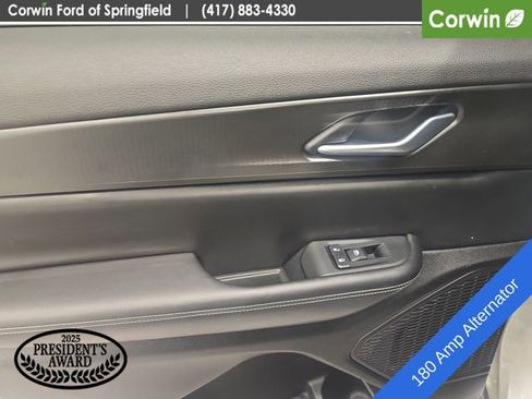 Used 2023 Jeep Grand Cherokee L Laredo AWD/4WD image 21