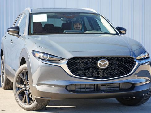 Used 2025 MAZDA CX-30 AWD 2.5 S w/ Preferred Package image 2