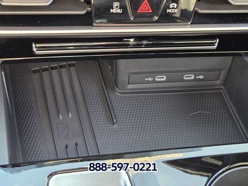 New 2026 Volkswagen Atlas Cross Sport SEL AWD/4WD image 18