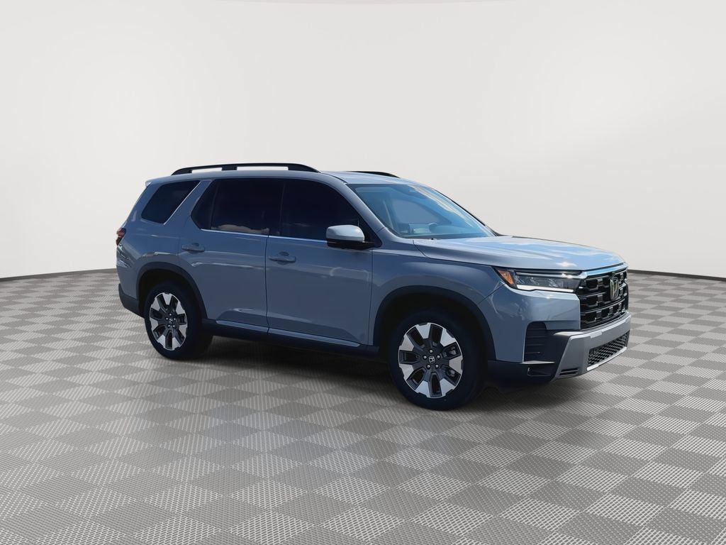New 2026 Honda Pilot Touring image 2
