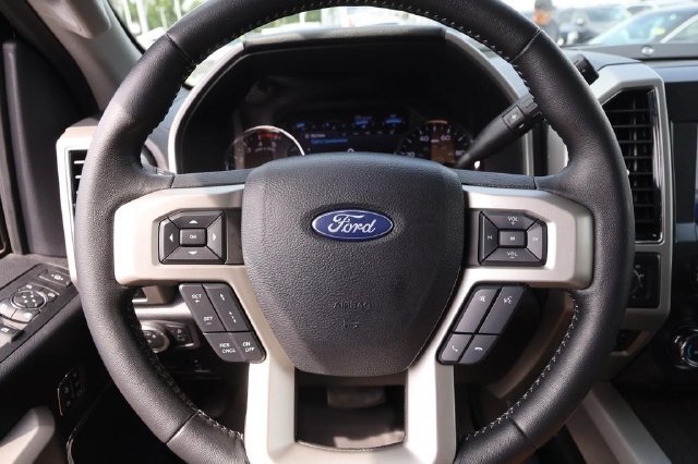 Used 2021 Ford F250 Lariat w/ Lariat Ultimate Package AWD/4WD image 12