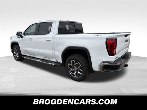 New 2026 GMC Sierra 1500 SLE AWD/4WD image 6