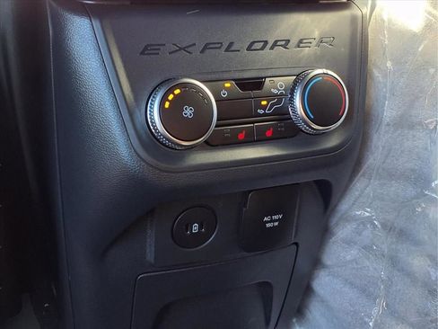 New 2026 Ford Explorer ST-Line w/ ST-Line Street Pack image 19