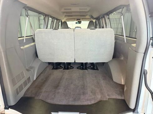 Used 2023 Chevrolet Express 3500 LT w/ LT Preferred Equipment Group image 14