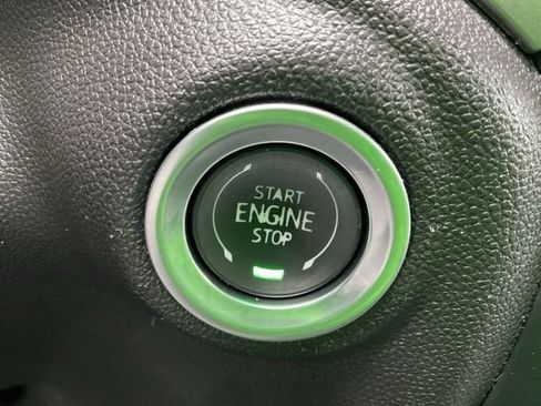 Used 2024 Chevrolet Silverado 1500 Custom image 30