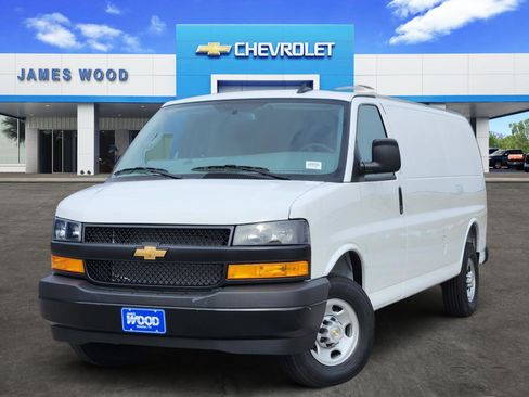 New 2025 Chevrolet Express 3500 Extended w/ Driver Convenience Package image 1