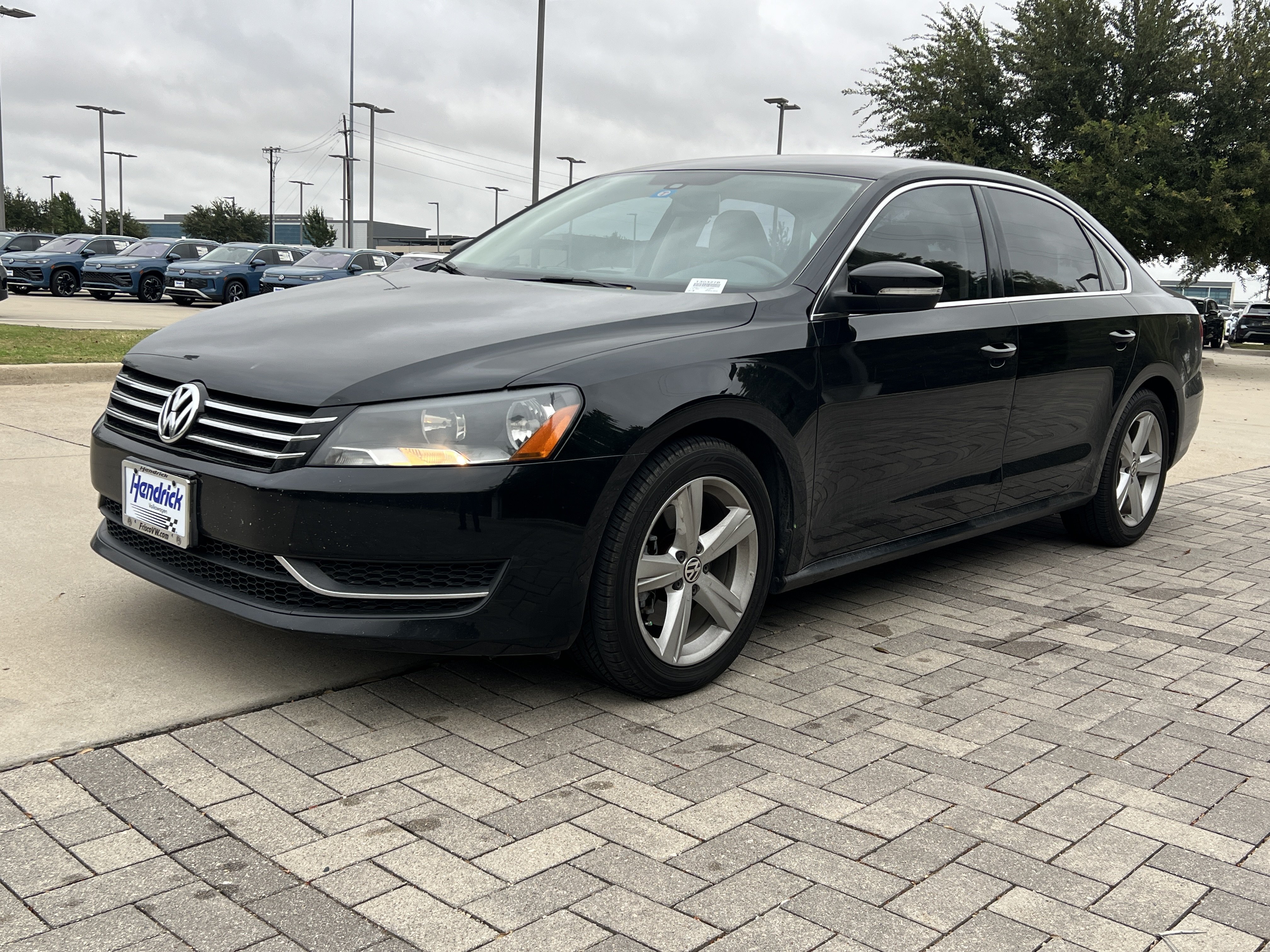 Used 2013 Volkswagen Passat 2.5 SE FWD image 4