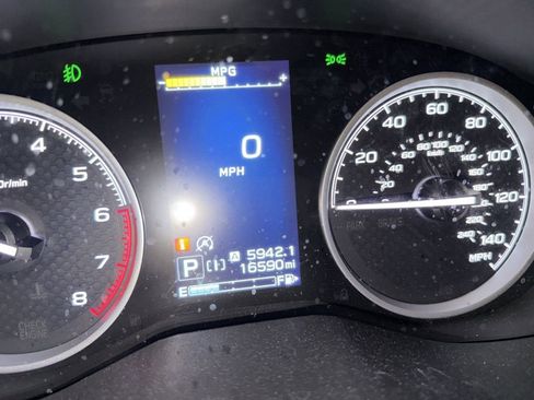 Used 2023 Subaru Forester Premium image 7