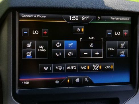 Used 2016 Ford F250 Lariat w/ Chrome Package AWD/4WD image 14