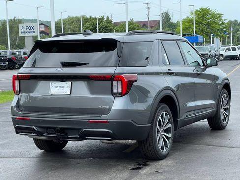 Used 2026 Ford Explorer ST-Line AWD/4WD image 12