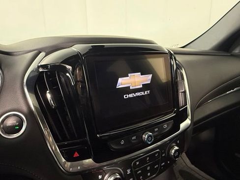 Used 2023 Chevrolet Traverse Premier w/ LPO, Floor Liner Package AWD/4WD image 20