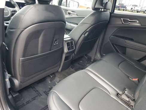 Used 2023 Kia Sportage EX image 22