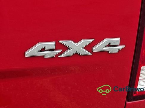 Used 2019 RAM 1500 Express AWD/4WD image 30