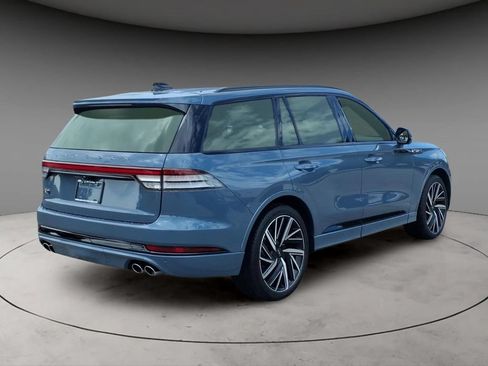 Used 2025 Lincoln Aviator Black Label w/ Jet Appearance Package AWD/4WD image 9