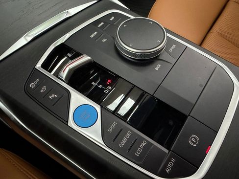 Used 2023 BMW i4 eDrive35 w/ Premium Package image 16