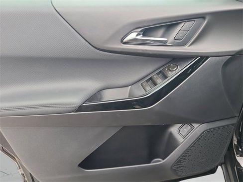 New 2026 Chevrolet Equinox LT w/ Convenience Package II image 19