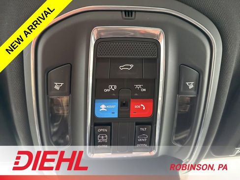 Certified 2023 Jeep Grand Cherokee Altitude AWD/4WD image 34