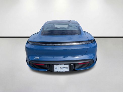 Used 2023 Porsche Taycan RWD image 5