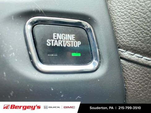 Used 2019 GMC Acadia SLT image 19