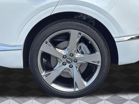 Used 2024 Genesis GV80 3.5T w/ Prestige Package AWD/4WD image 13