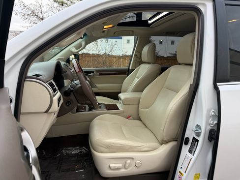 Used 2012 Lexus GX 460 image 13