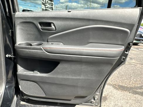 Used 2023 Honda Passport TrailSport image 30