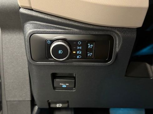 Used 2023 Ford Bronco Wildtrak image 15