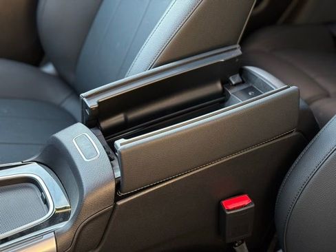 Used 2026 Mercedes-Benz GLA 250 4MATIC image 40