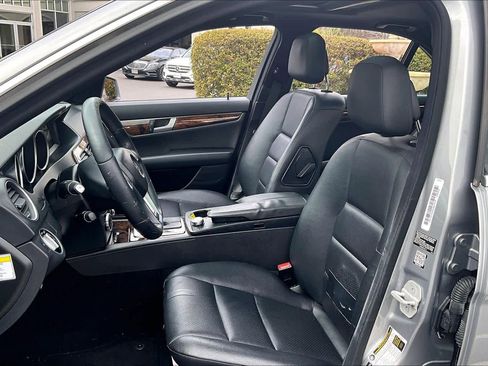 Used 2014 Mercedes-Benz C 250 Sedan image 8