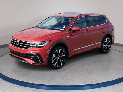 Used 2024 Volkswagen Tiguan SEL R-Line