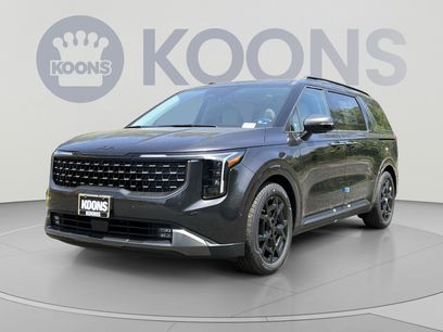 New 2026 Kia Carnival SX w/ SX Dark Edition Package