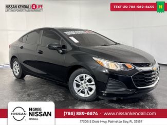 Used 2019 Chevrolet Cruze LS image 1
