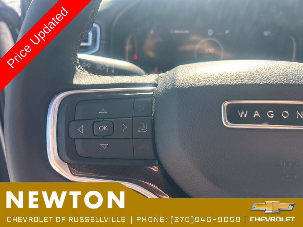 Used 2023 Jeep Wagoneer 4WD w/ Premium Group I image 14