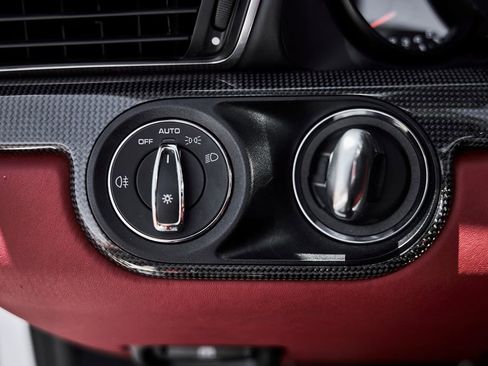 Used 2019 Porsche 911 Turbo S AWD/4WD image 46