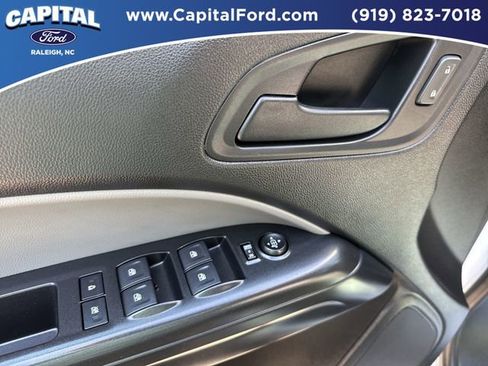 Used 2017 Chevrolet Colorado W/T w/ WT Convenience Package RWD image 21