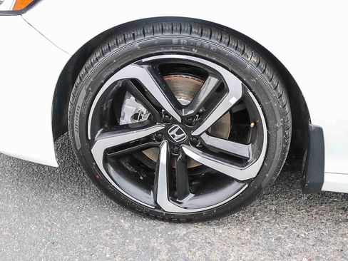 Used 2022 Honda Accord Sport image 13