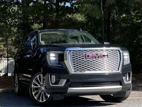 Used 2021 GMC Yukon Denali image 11