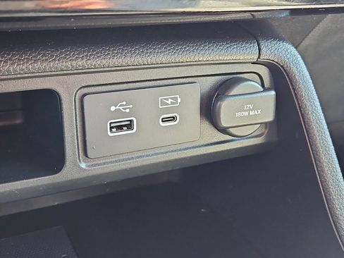 Certified 2025 Honda Pilot EX-L image 17